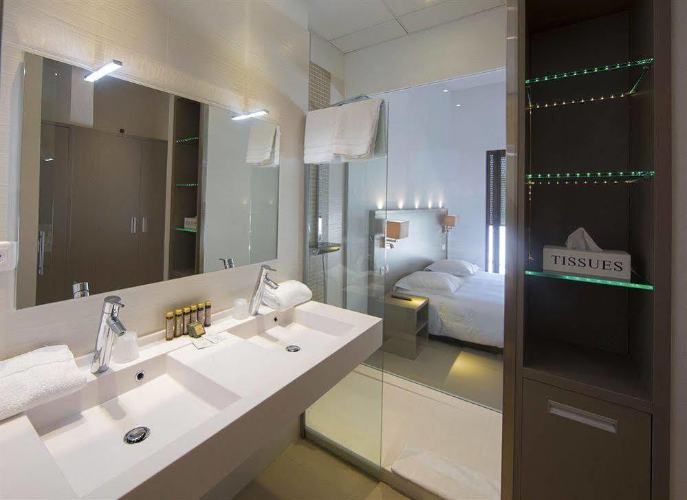 Seventeen Hotel Valbonne Ngoại thất bức ảnh
